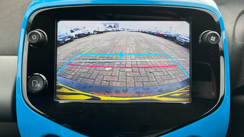 Toyota Aygo 1.0 VVT-i X-Trend 5dr x-shift Petrol Hatchback